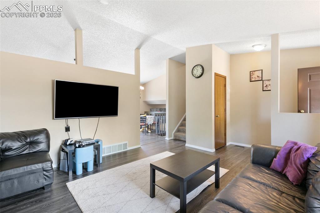 Image 8 of 41: Living Room