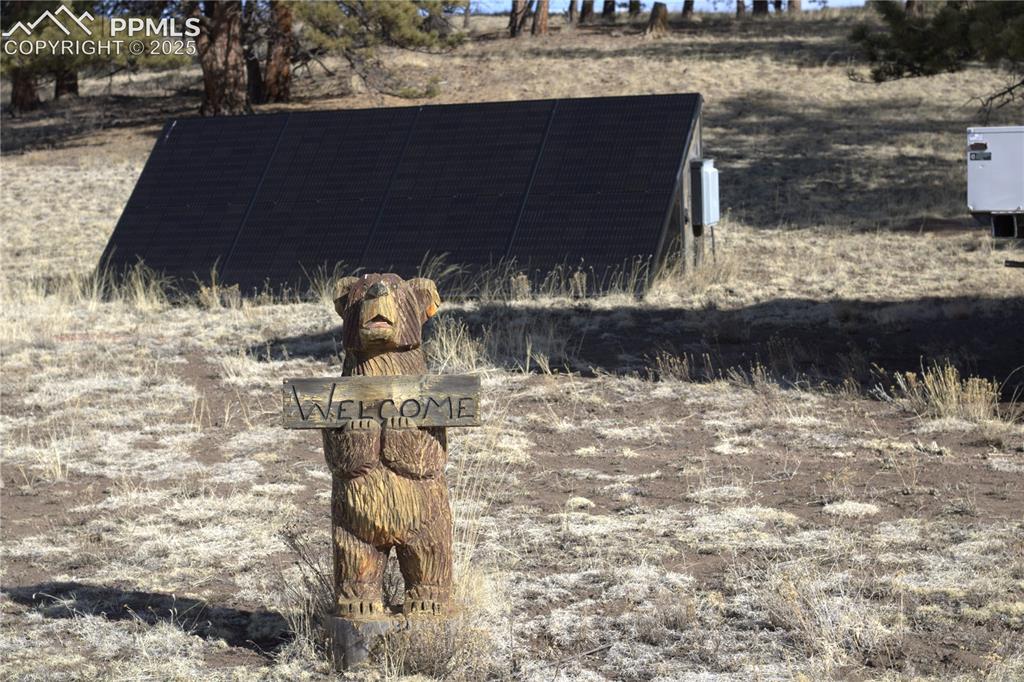 Image 9 of 20: Exterior view