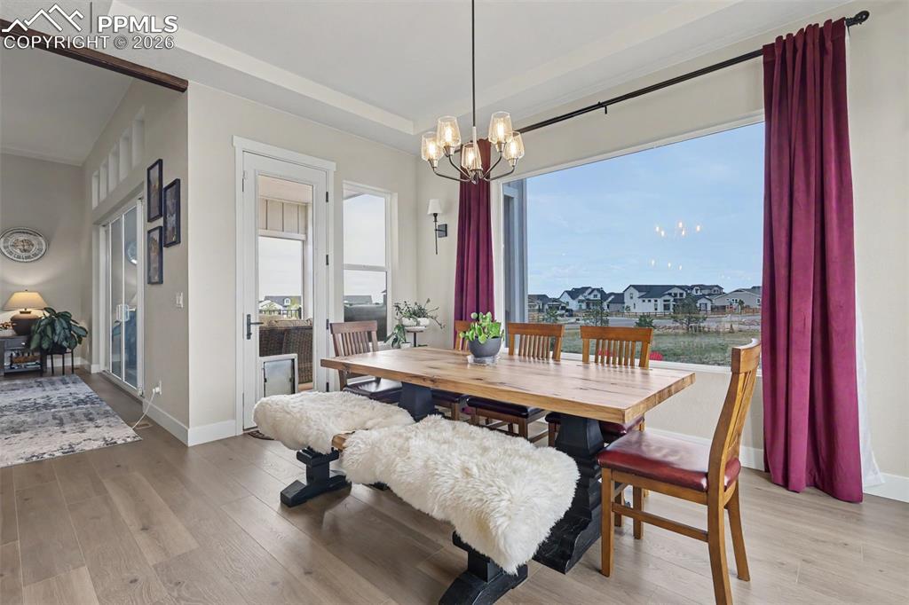 Image 12 of 50: Dining Area