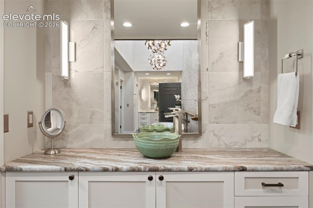 Image 18 of 36: Master Bathroom