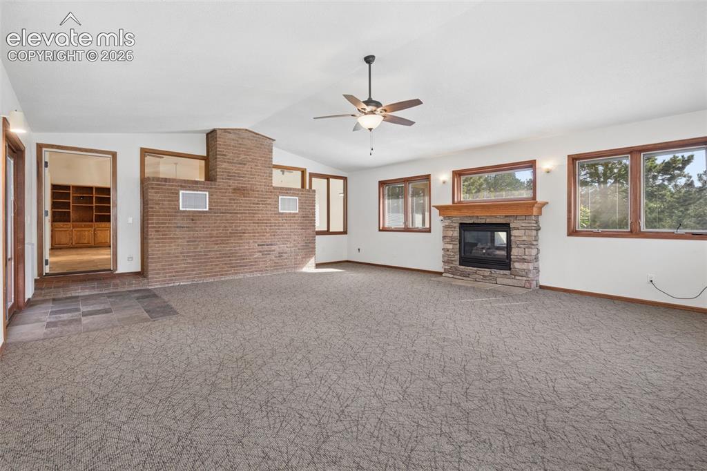 Image 16 of 50: Family Room