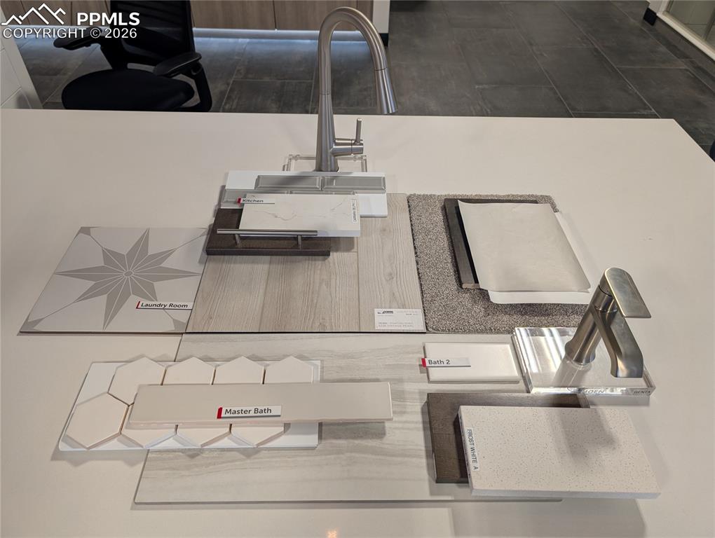 Image 2 of 2: Interior color selections