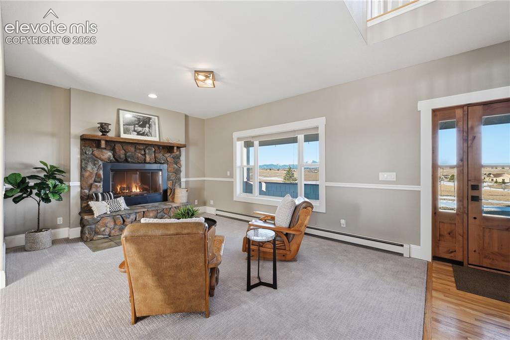 Image 11 of 50: Living Room