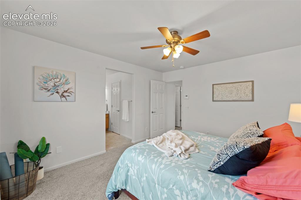Image 12 of 31: Notice the en suite full bath