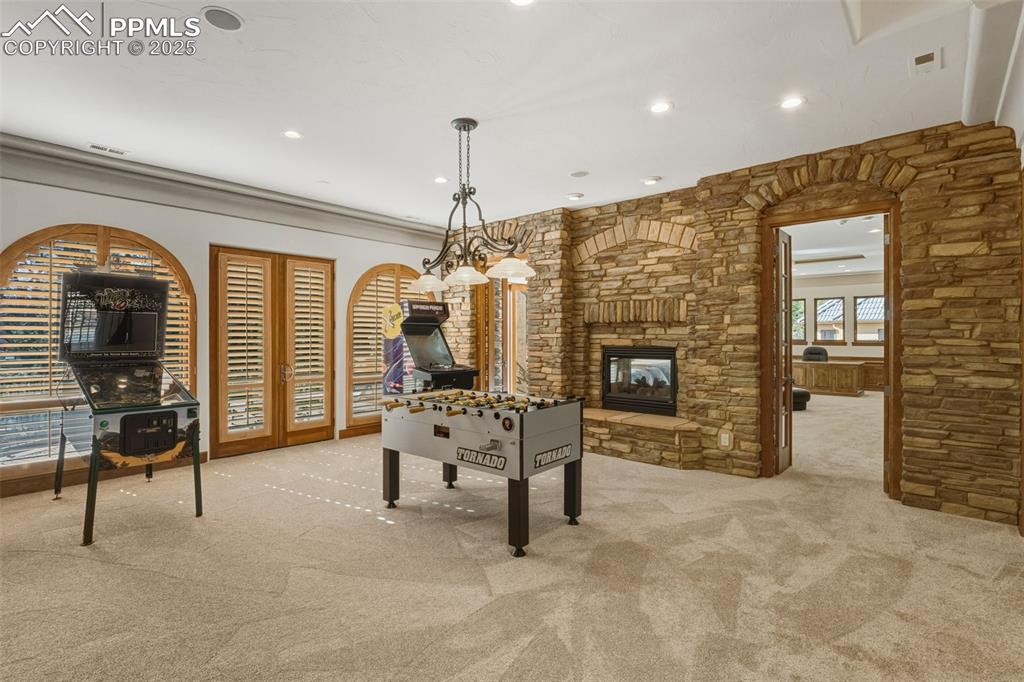 Image 31 of 50: Game Room