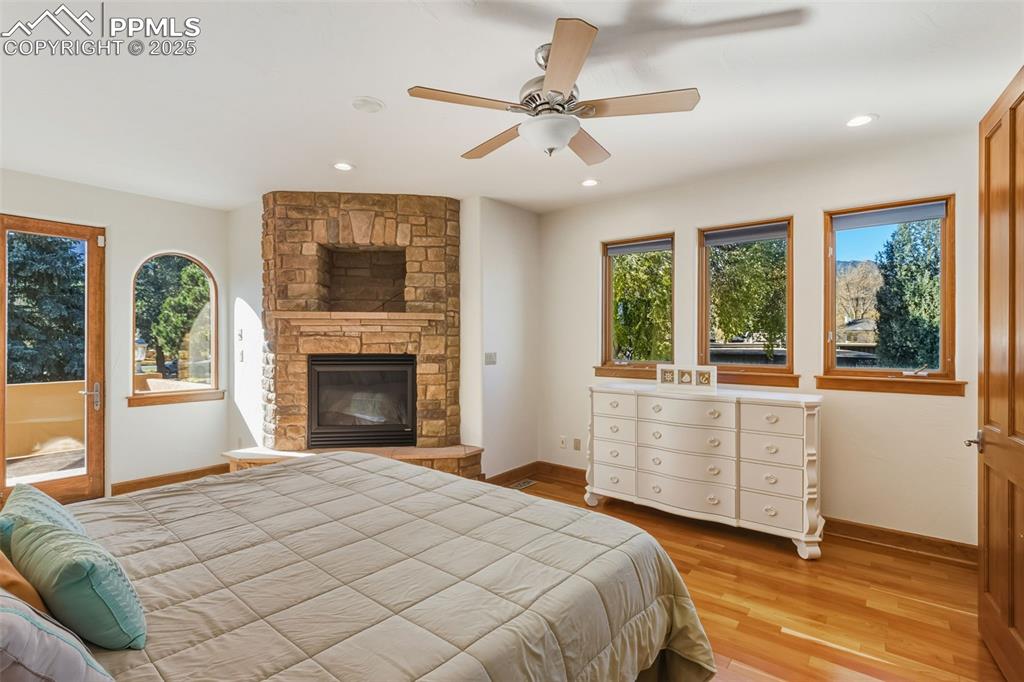 Image 38 of 50: Annex Bedroom Suite