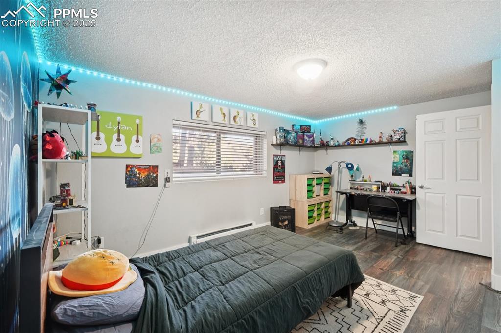 Image 23 of 38: Bedroom 3 lower level