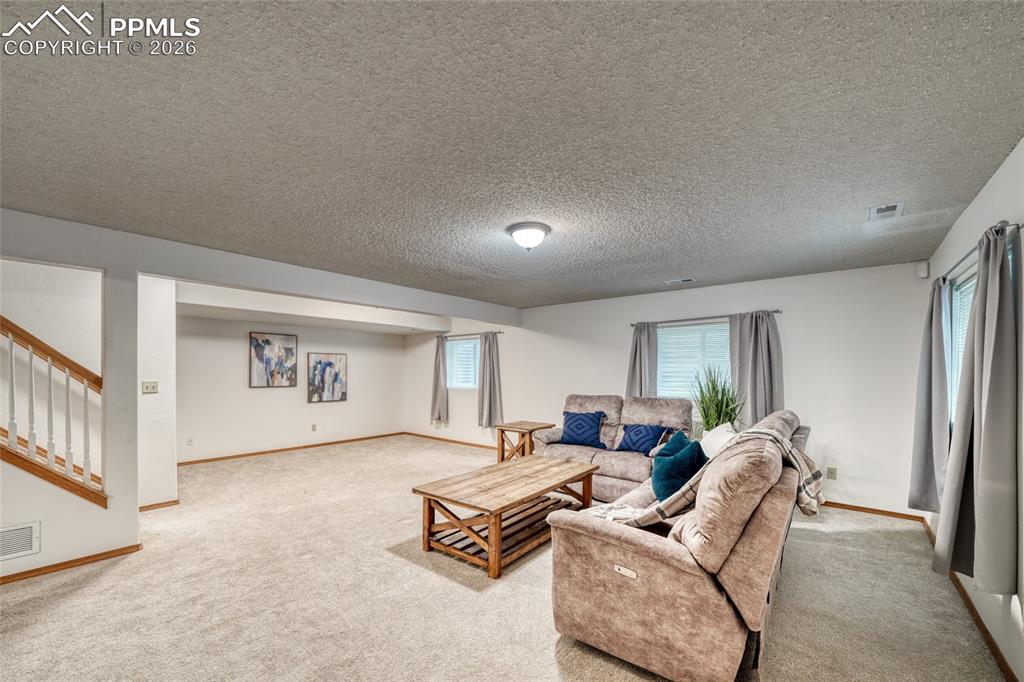 Image 34 of 49: Living Room