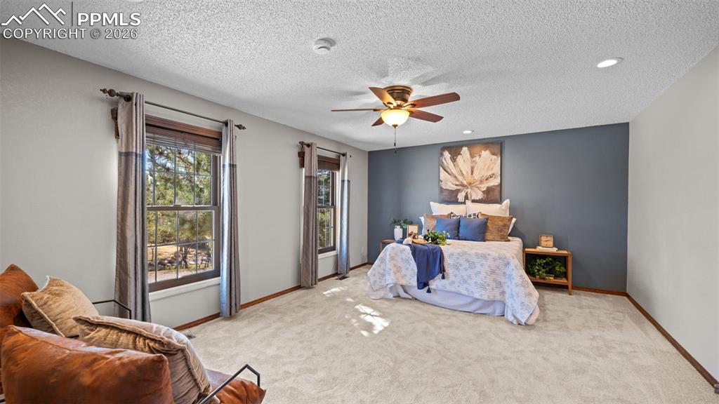 Image 24 of 48: Bedroom