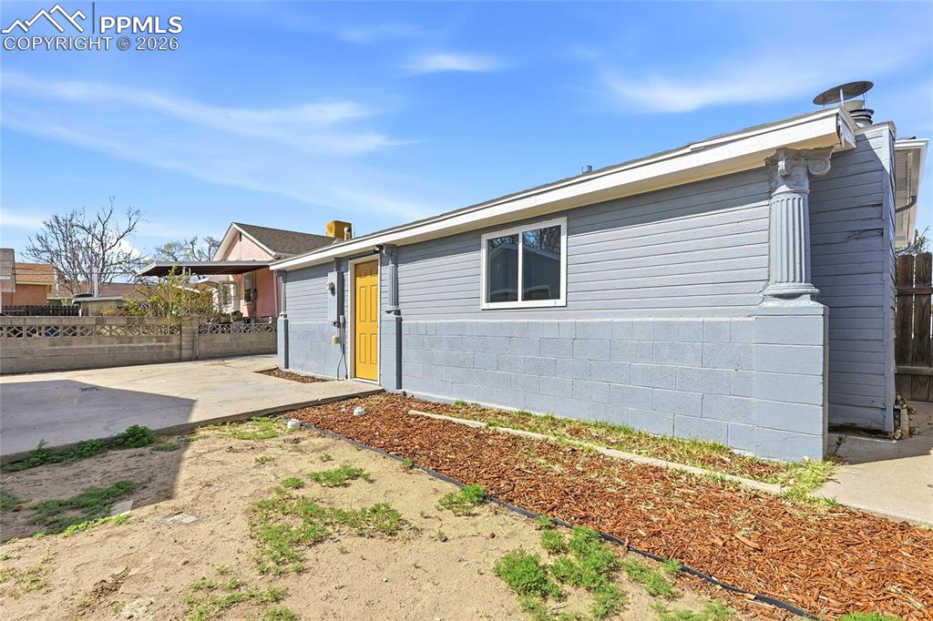 Image 34 of 45: Side of Structure