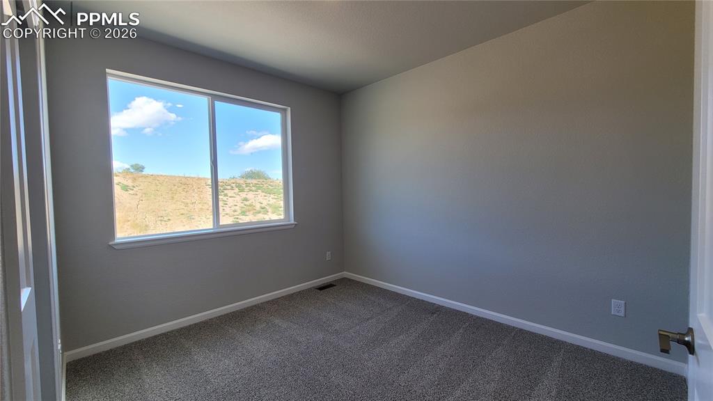 Image 24 of 28: 3rd Bedroom on Upper Level!