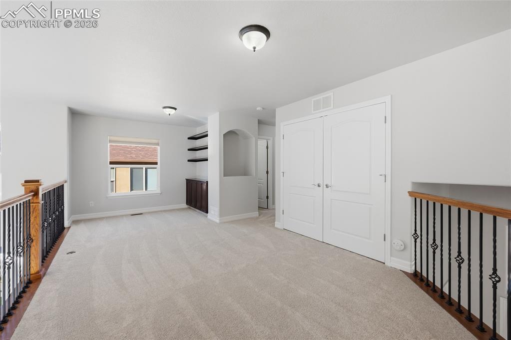 Image 22 of 49: Loft