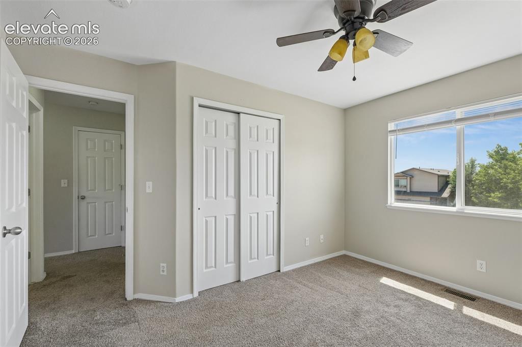 Image 17 of 29: Bedroom