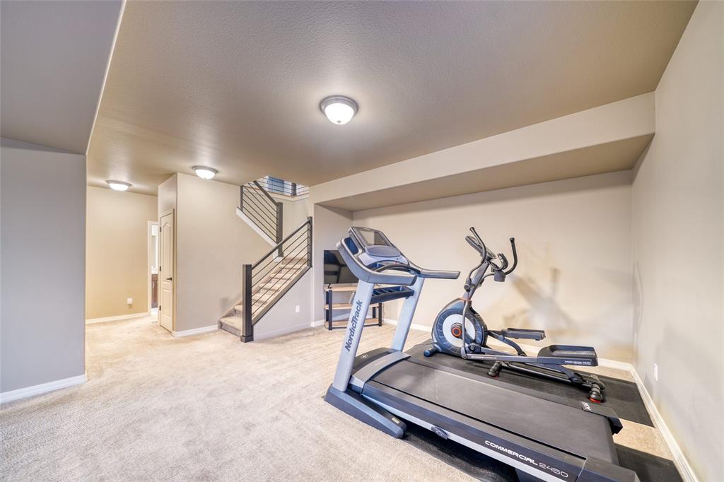 Image 34 of 50: Exercise Room