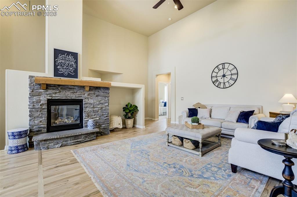 Image 10 of 49: Living Room