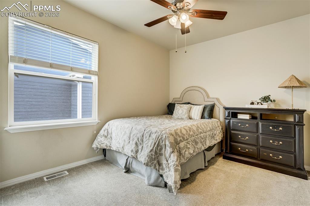 Image 28 of 49: Bedroom