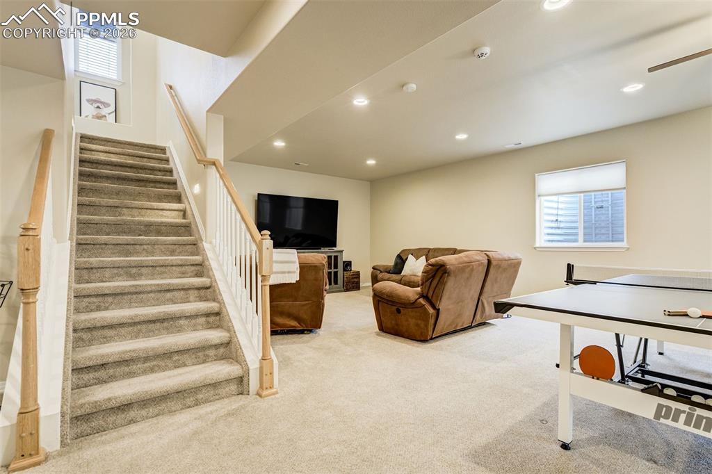 Image 31 of 49: Living Room