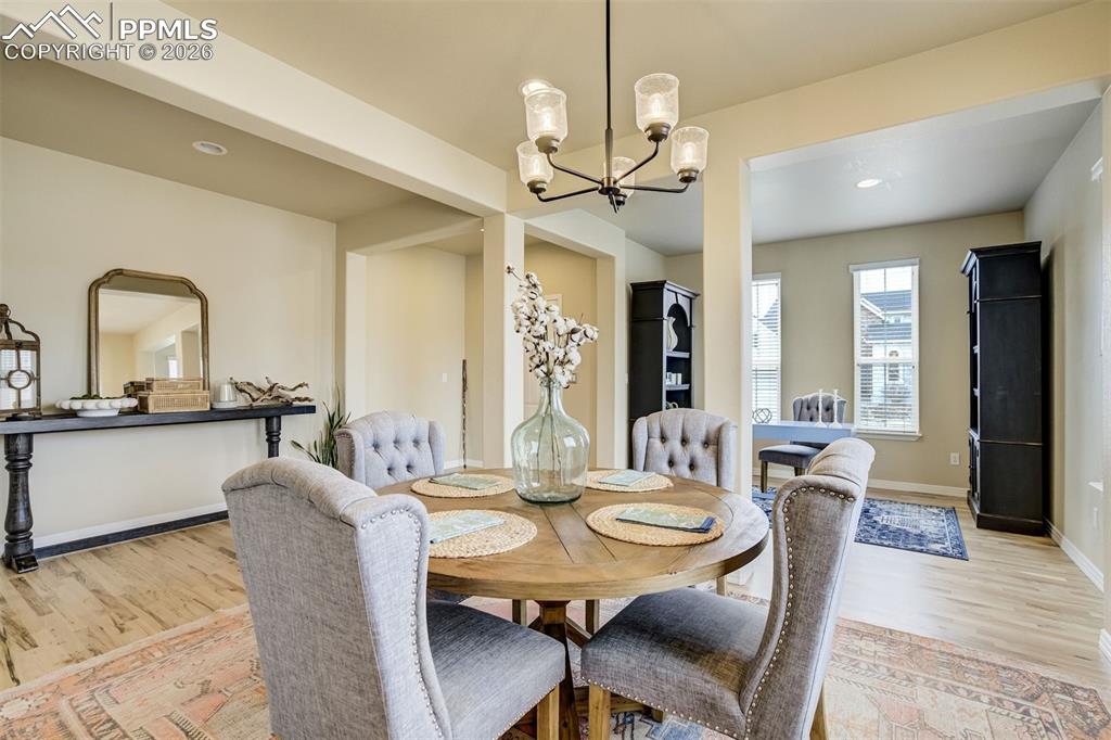 Image 8 of 49: Dining Area