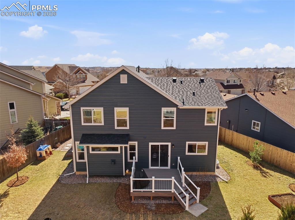 Image 45 of 50: Back of Structure