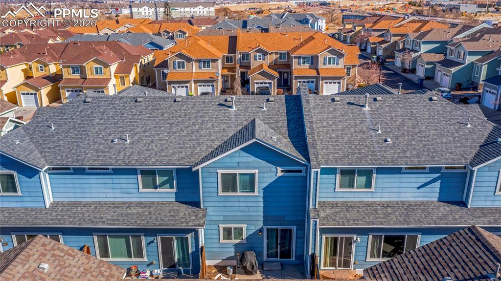 Image 26 of 30: Back of Structure