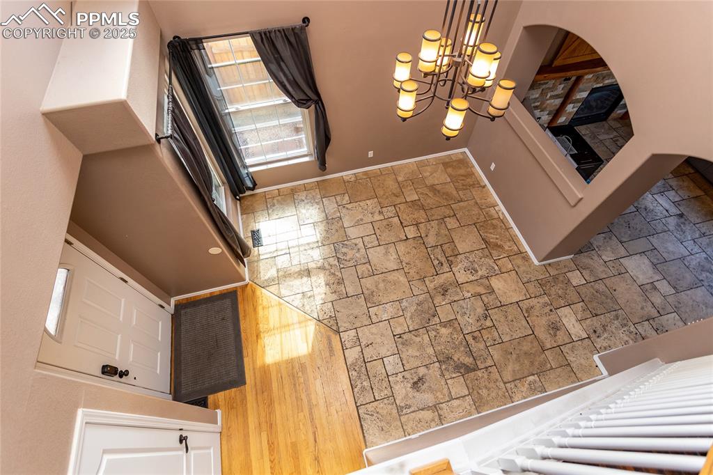 Image 13 of 49: Front flex room