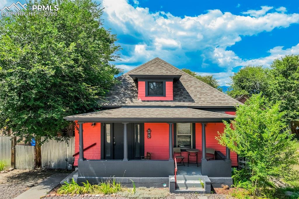 Image 49 of 50: Front of Structure