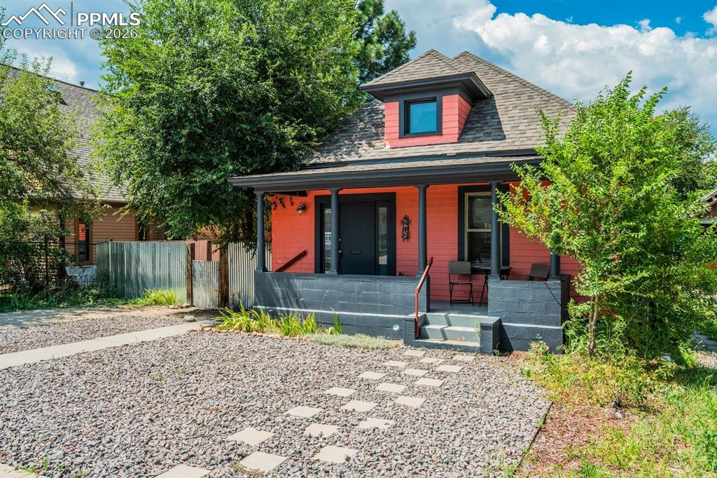 Image 50 of 50: Front of Structure