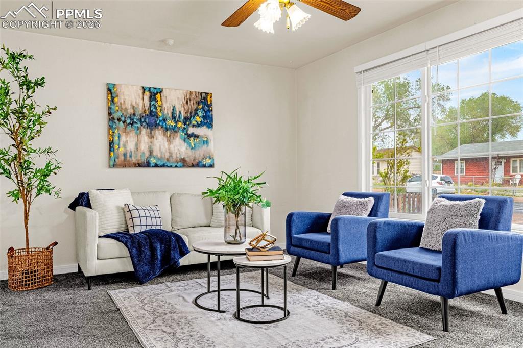 Image 6 of 27: Living Room