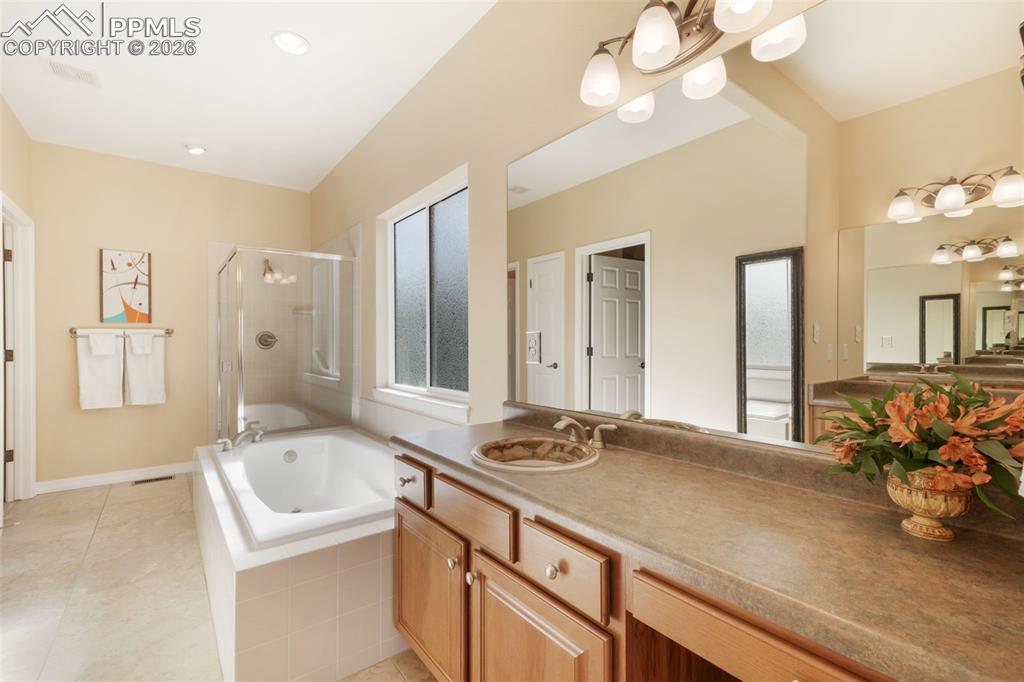 Image 32 of 50: Master Bathroom