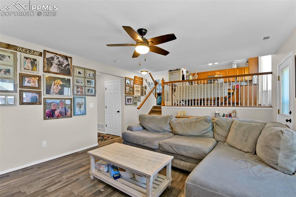 Image 12 of 36: Living Room