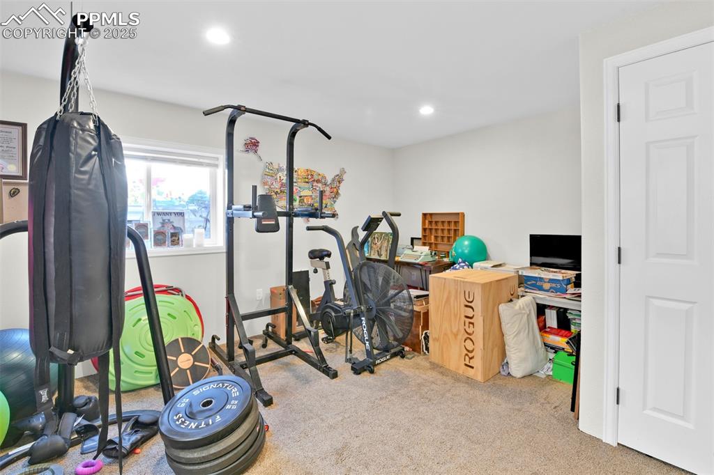 Image 27 of 36: Exercise Room