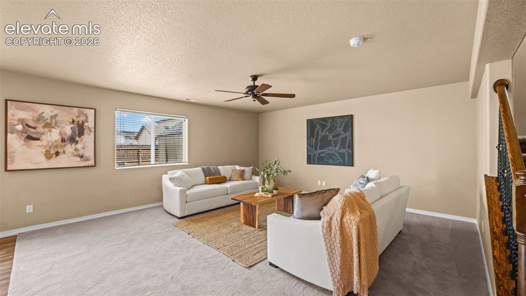 Image 6 of 35: Living Room
