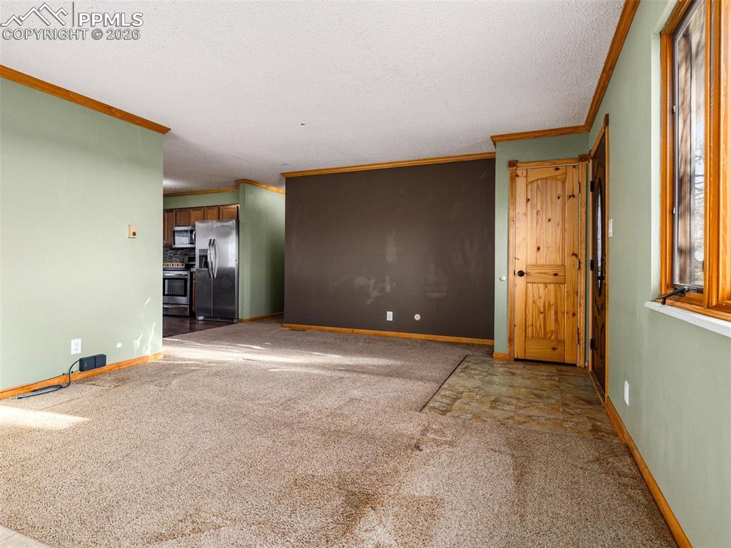 Image 6 of 39: Living Room