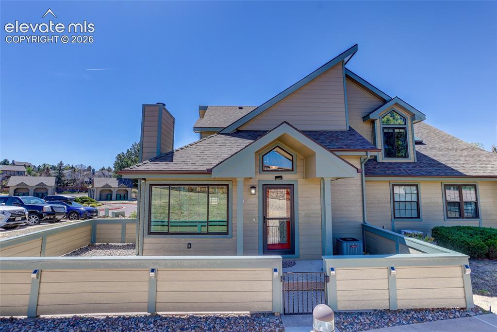 Image 1 of 16: Wonderfully maintained townhome