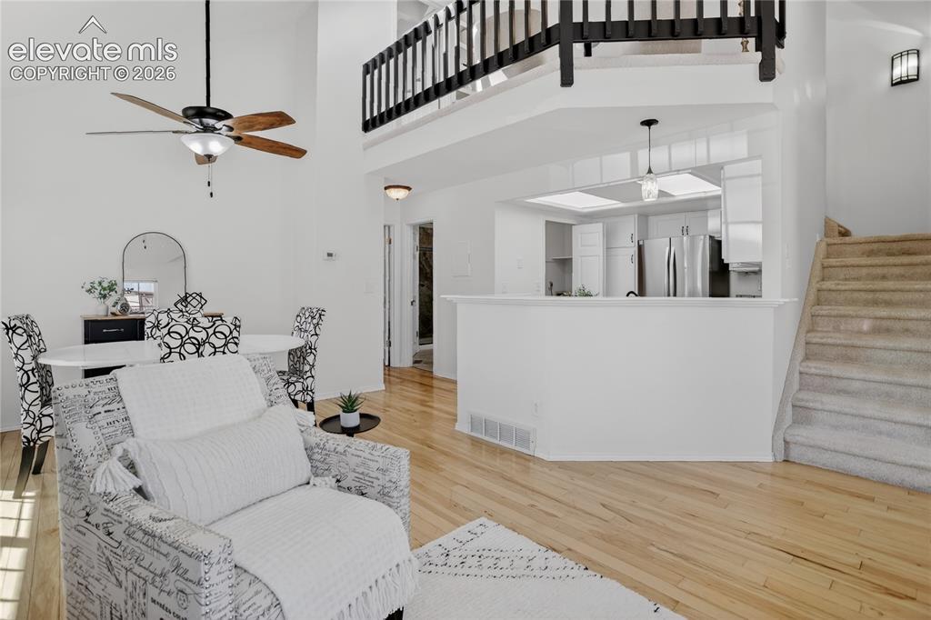 Image 4 of 16: Open main level