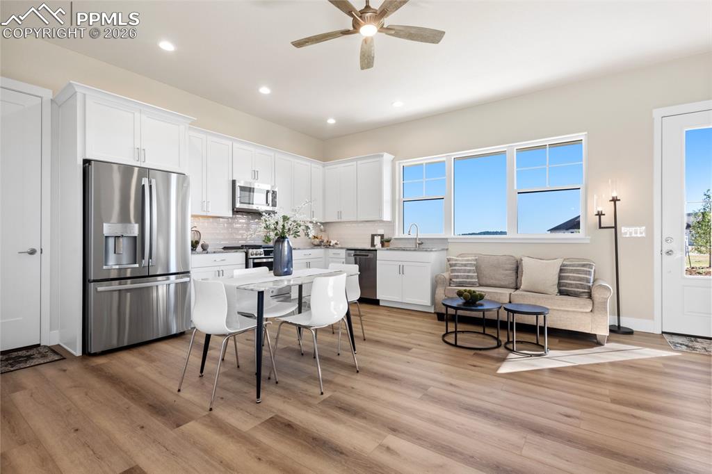 Image 26 of 35: Secondary Living Quarters