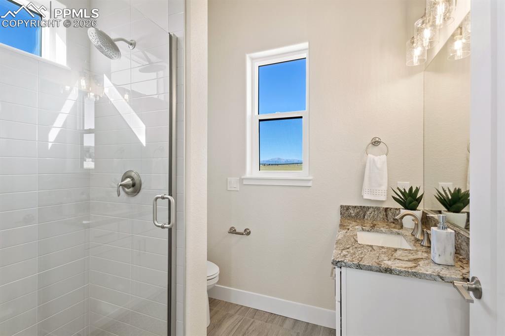 Image 29 of 35: Bathroom in Secondary Living Quarters