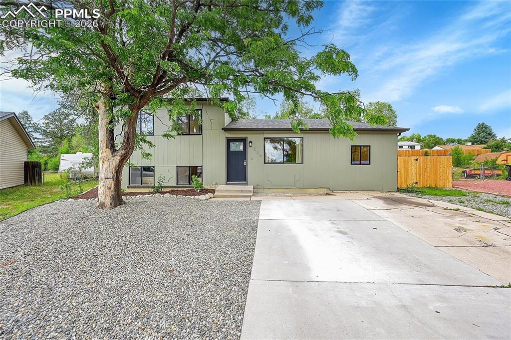 Image 1 of 28: Front of Structure