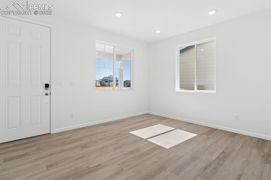 Image 4 of 24: No Description Available