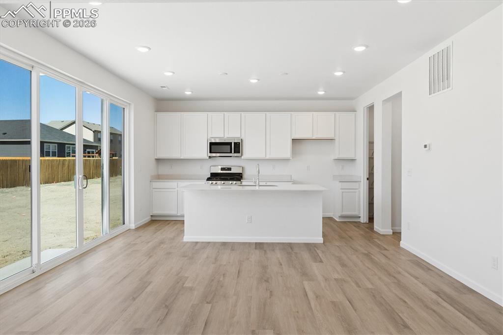 Image 9 of 24: No Description Available