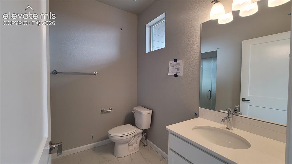 Image 6 of 32: 3/4 Bathroom attached to Junior Suite!