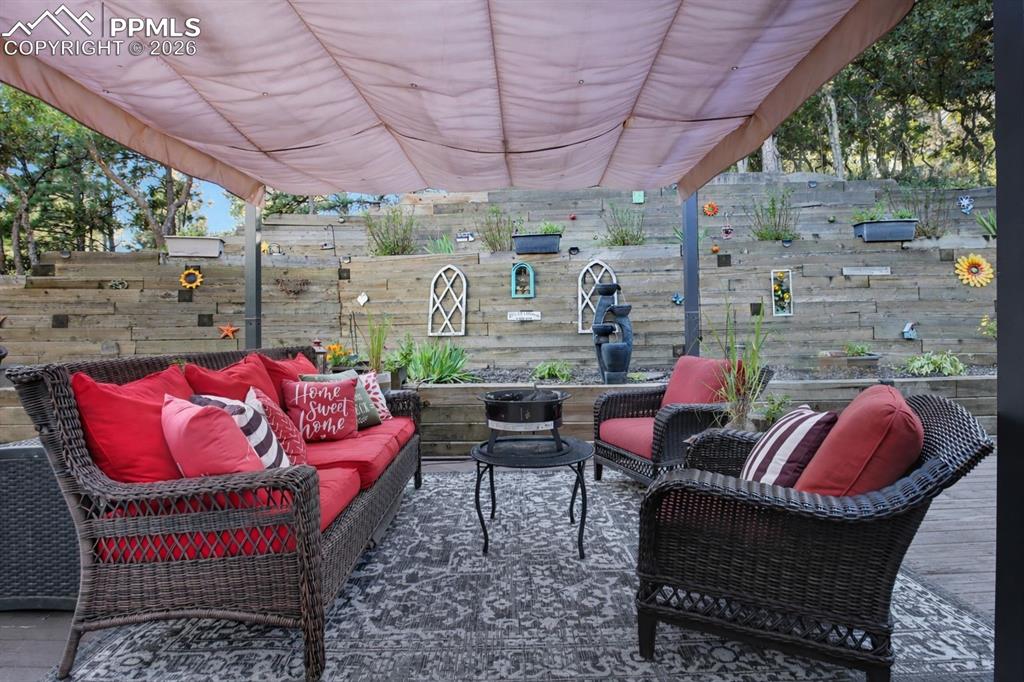 Image 9 of 45: Patio