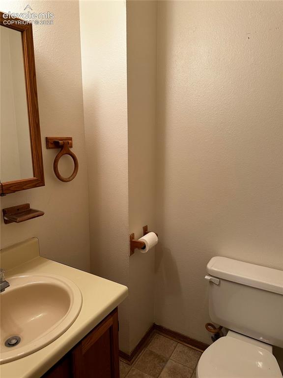 Image 10 of 11: Bathroom