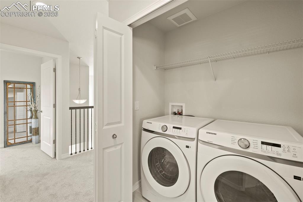 Image 15 of 45: Laundry