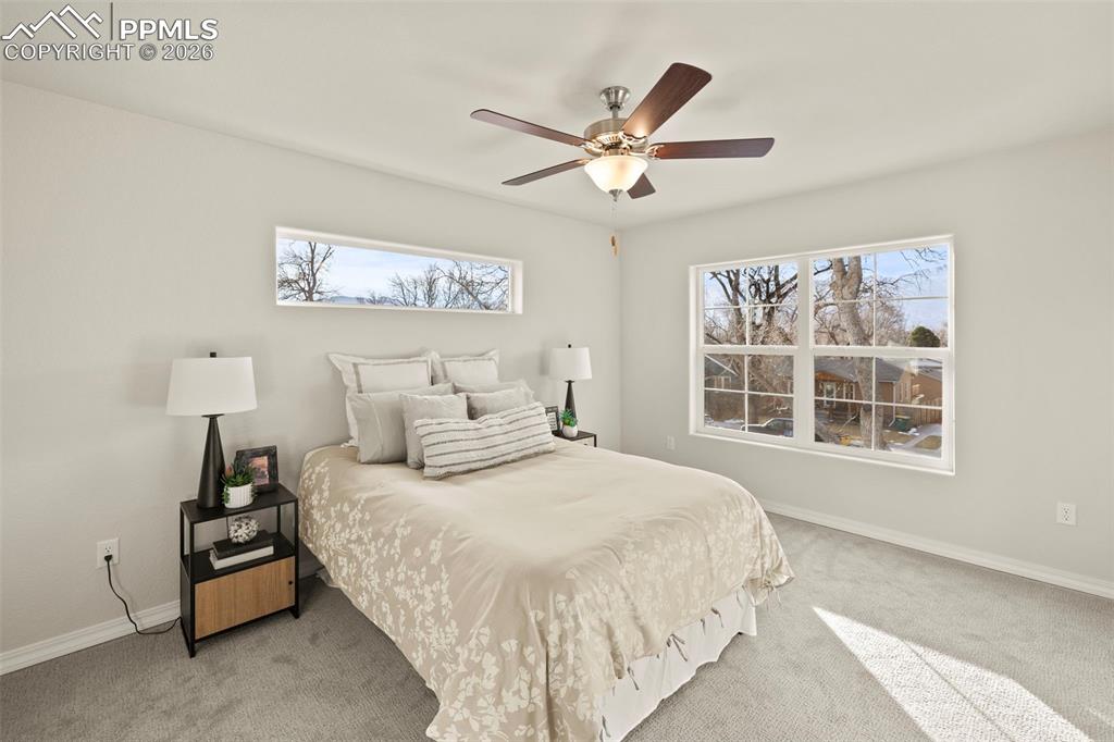 Image 9 of 45: Bedroom