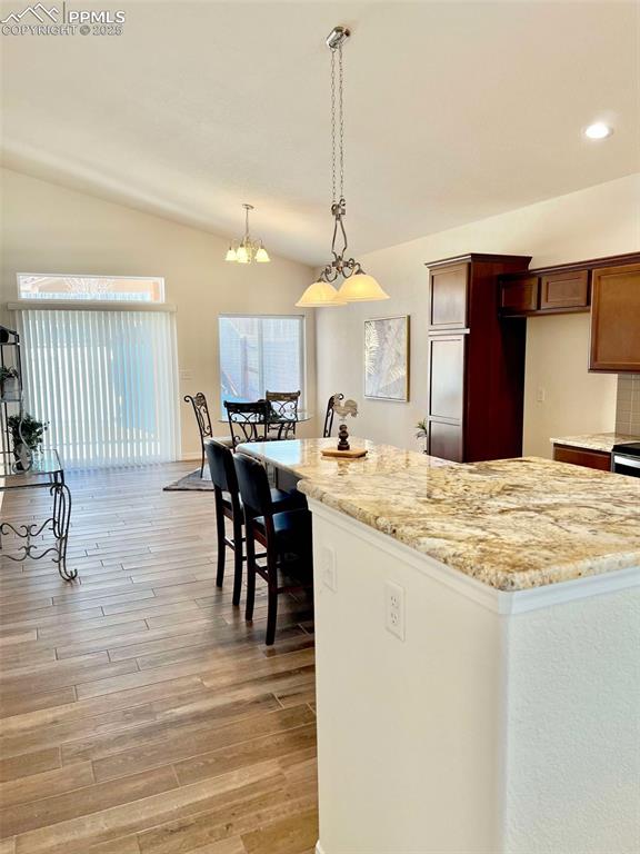 Image 10 of 27: Kitchen