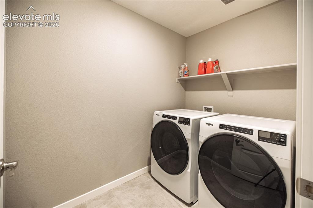 Image 29 of 47: Laundry