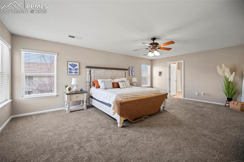 Image 26 of 48: Bedroom