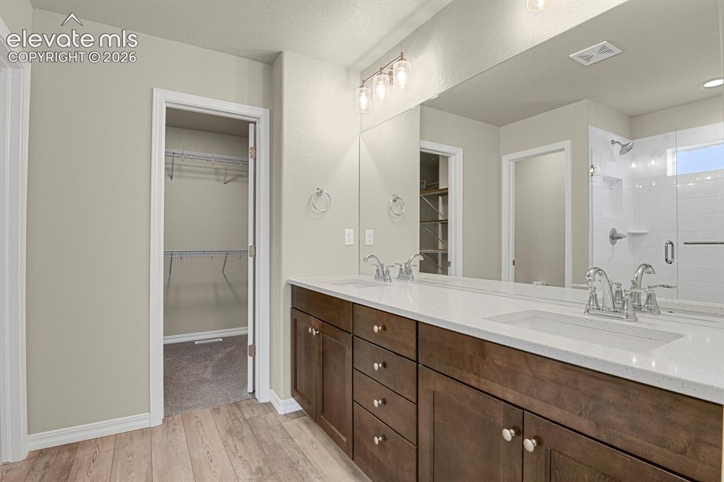 Image 18 of 34: Master Bathroom
