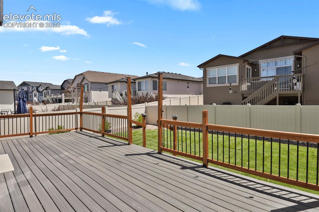 Image 34 of 34: Large deck with gas hookup